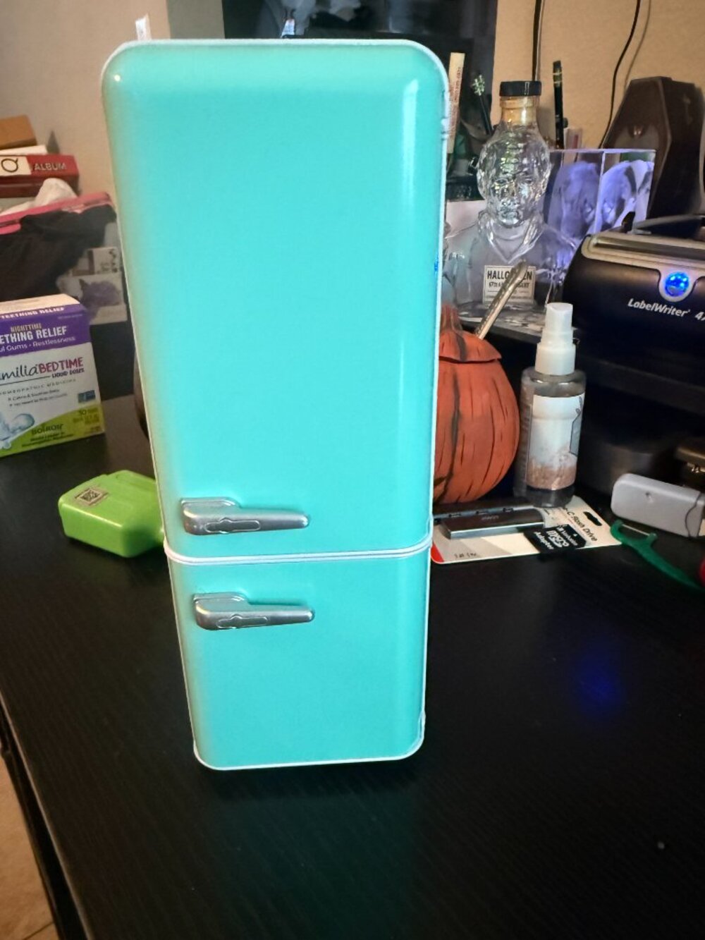 Zuru Mini Brands Fill the Fridge Turquise Toy Refrigerator with Light Mini Food